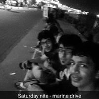 krishchichani's profile picture. 