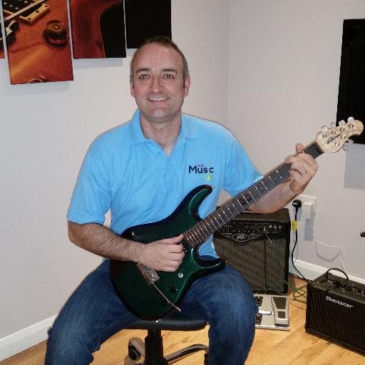 I am a Guitar teacher based in Willerby, East Yorkshire. My aim on Twitter is to post tips, hints and any other great guitar related stuff.