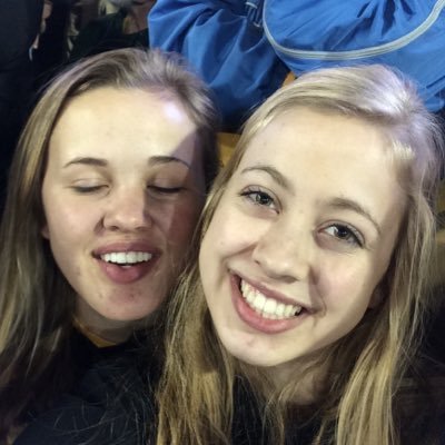 MelPaszkie's profile picture. 