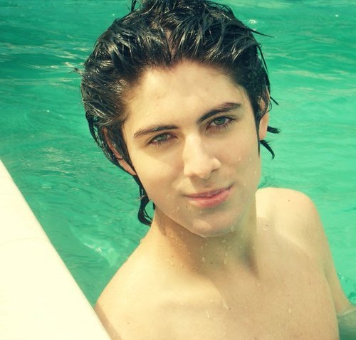 thiago banik te amamos , donas : @sheisisah and @erikaqz2 !