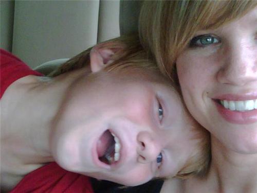 cvillerealtor's profile picture. funny girl, Believer, twitchy dancer, mamacita, house-slinger, truth-teller, & dreamer.