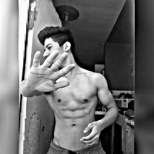 Hrhe_98's profile picture. :faceboook. https://t.co/w5uLxvLzR1  instagram: https://t.co/V1VSgJz90T