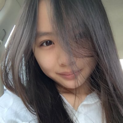 jarea_yan's profile picture. A girl who love sea, shooting, travel✈️, adventure, dessert, baking ,sports ♥