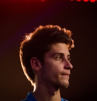 dklaptop's profile picture. wait wha