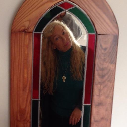 Down to earth, easy going, music addict, love art in all it's forms, the mystical, ufos, dog lover, poetry, laughter