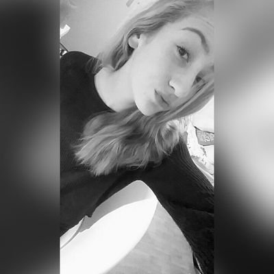 Je hebt mijn Twitter gevonden , Hello stalker ❤ | verslaafd aan makeup & twitter en zit 24/7 op netflix.
