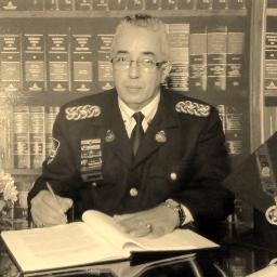 Comisario Jefe, Magister en Gerencia y Administración de Policía. Defensor de la seguridad ciudadana.