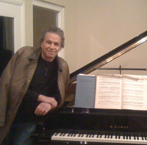 LeniBogat's profile picture. Author of the Jeremy Wadlington-Smythe mystery series