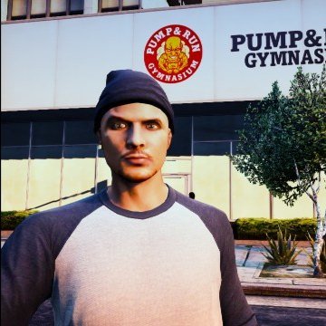 Born and raised in Ireland. Living in Los Santos. Physical Trainer. Brothers @LeeMcClarren, @deangtav. Age 25. #Single.