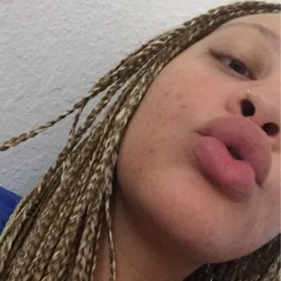 TwiistedKay's profile picture. Complicated mindset, often misunderstood. Nah...you got me fucked up✋