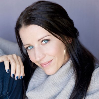 Official Twitter Page|Real Pattie Mallette Bieber| Don't Believe Don't Follow