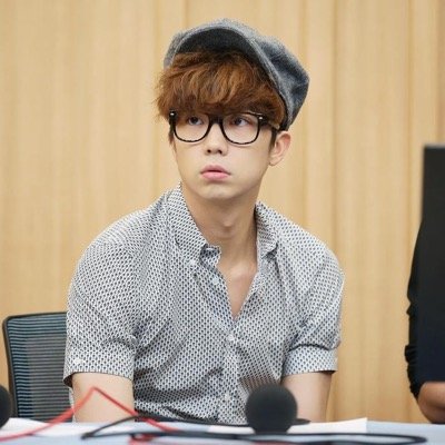 Piyoungwoo's profile picture. Single but not available because of loving 2PM Jang Woo Young