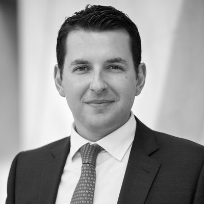 JGiroix's profile picture. Directeur d'entité BNPParibas des agences du sud de l'Auvergne. Volley-ball et snowboard. Mes tweets n'engagent que moi.