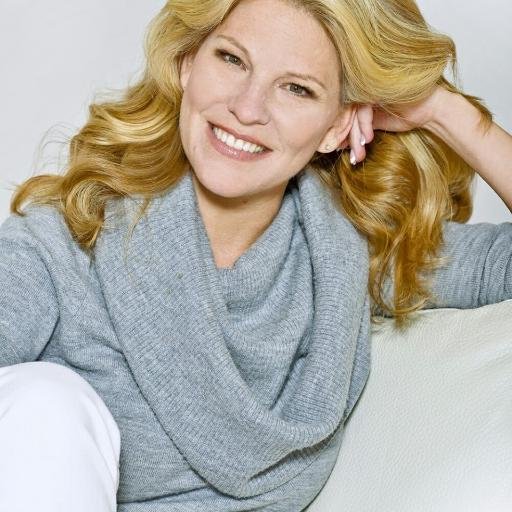 Follow my possibilities of happy healthy living ||Author and Wellness Coach || Natural Healing Expert https://t.co/uXJbrOr9s0