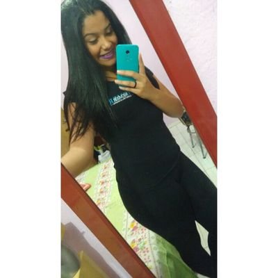 Distância não significa nada quando alguém significa tudo! Drake ❤