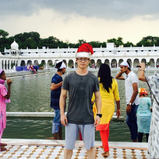 yushixiaojie's profile picture. 