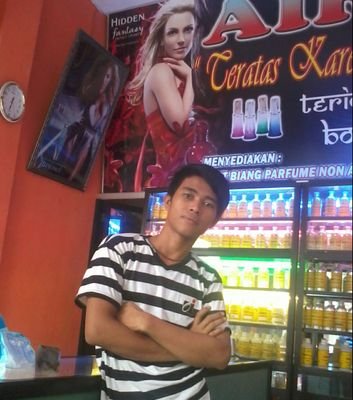 ymoge6588's profile picture. yahya