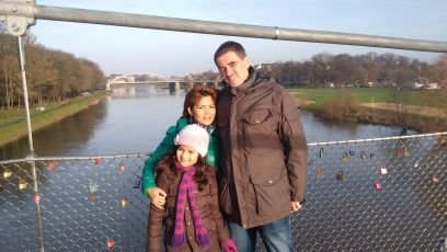 HBoje's profile picture. National Economist, Father of two, Masyarakat Jerman Indonesia Ostwestfalen. instag.: holgerboje. No pain, no gain. Soul&Funk Aficionado