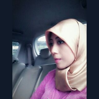 melda_amelia's profile picture. I'm midwife || bogor || RSMD