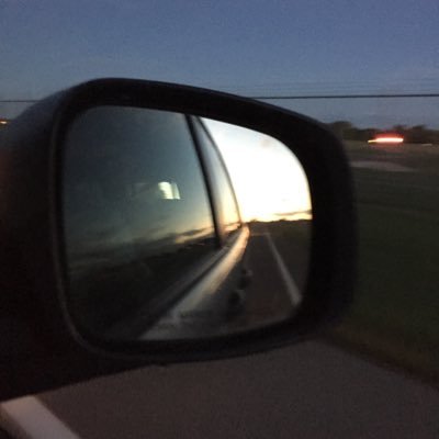 sad_confession's profile picture. dm us anything so u can vent from our account instead of urs :) we also give advice and u can ask for something not 2 be posted if u just need 2 tell someone