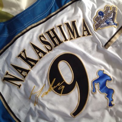 miiko_28's profile picture. 北海道日本ハムファイターズ、UVERworld、ポケモン、銀魂、ダイヤのAなどなど。うたプリはカルナイ箱推し。アイナナは大和さん推し。だけど最近は大和さん中心に箱推し気味。みんな天使。スポーツは基本なんでも見ますが、シーズン中は野球の話が多くなります。