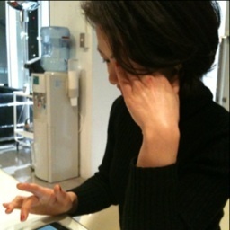 hanegon's profile picture. 恵比寿ガーデンプレイス近くの美容室Agee(ア－ジェ)で仕事しています。ほとんど見るばかりですがたまにつぶやきます。