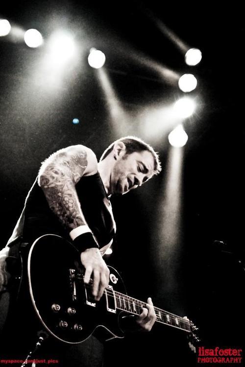Guitar player from northern VA. Living in Tampa now.