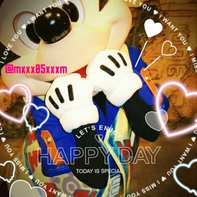 mxxx05xxxm's profile picture. 海のみの出没☆  気まぐれネイリスト＼(^o^)／ 横浜⇔舞浜 レッサーパンダが大好き HKDLのLionkingがとにかく好き