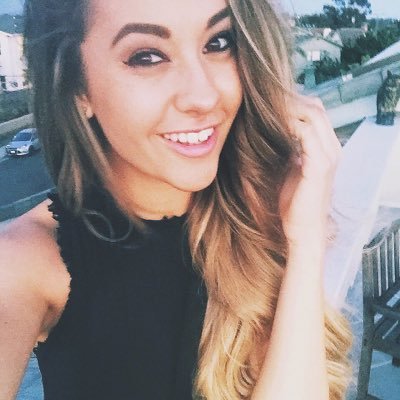 hey what's up hello • Snapchat: lexilou1621 Insta: msalexiamarie
