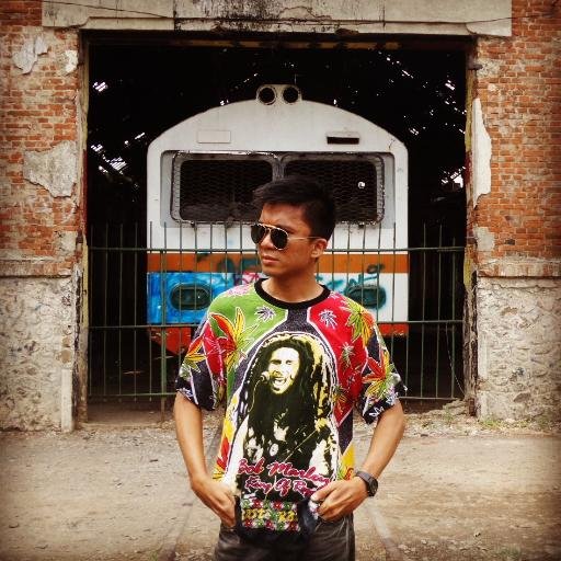 sandradewa_'s profile picture. ⚙️| Marketing Engineer | Social Media Strategy & Analytics 📈| Data-driven Marketing & Creative Experiment 🧑‍💻| Bantu UMKM Ngonten @jasaadminsosmed