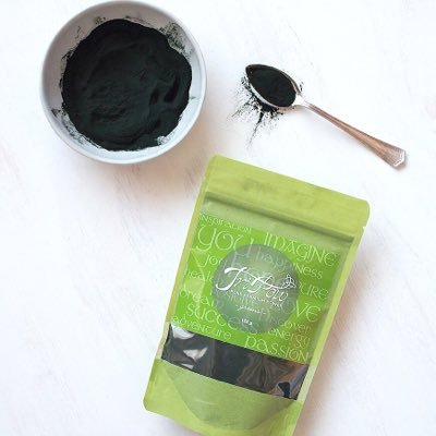 Spirulina & Chlorella blend. #foodismedicine #superfoods #rawfood #purepremiumpower. *Protein *Vitamins *Minerals *Antioxidants *Chlorophyll