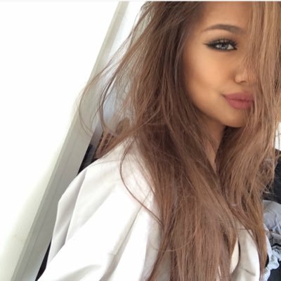 lalyrpgahc's profile picture. 