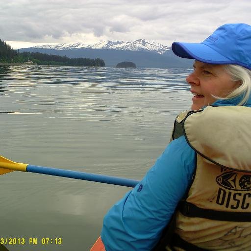 ValerieFieldweb's profile picture. Saat cinta meninggalkanmu, segera bangkit dan temukan cinta yang baru! Hidup ini terlalu singkat jika hanya untuk duduk bersama kesedihan.