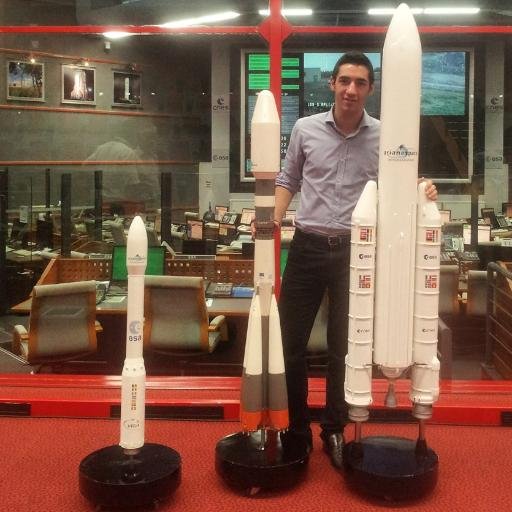 Valen_VVP's profile picture. BCN '92. Aerospace engineer. Sempre més i millor!