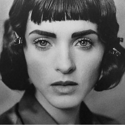Mother, actor, model and mental illness advocate. Pilates, spin and fashion junkie.