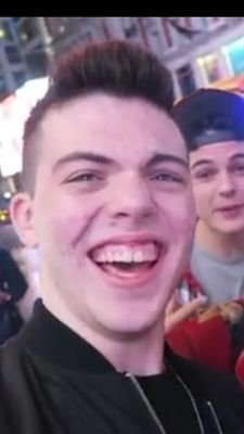 j5koa's profile picture. I post pictures of faze adapts funny and or retarded faces.. follow for it.. its gonna be a funny ride