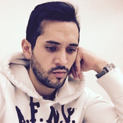 AlejandroMess's profile picture. focused marketing in colors and flavors