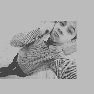 charlygtz1626's profile picture. Facebook:Carlos Ü Gutiérrez Instagram:Carlos Gutierreztl. •a veces busco tu esencia en otros lados y olvidarte hoy me parece complicado•✋