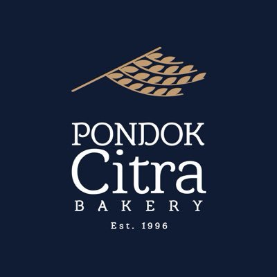 THE LUXURY BAKERY Menjual berbagai macam roti dan snack. Melayani pesanan pesanan dalam bentuk box. contact person 0812 123 567 17 atau 021 59402076