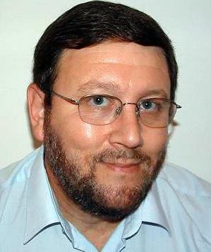 Dad, husband,  look for best medicines
Chairman, Israel Society of Sports Med
Cardiac rehab/Sport med, Ziv M. Center
