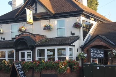 Best Pub in Staines Upon Thames. A Community and cultural Hub where people meet up, get connected, have fun and explore their creativity. We also serve Beer!!