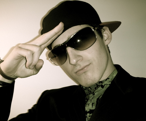 DGProductions's profile picture. VARKITY MUSIC GROUP - Worked with Grafh, Joe Budden, Jim Jones, Livewire, D. Willz, Sin Da Don. Contact @jdirtytalk or @philbash for all business inquiries