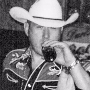 reddirtboy1974's profile picture. Dad, Carpenter, Woodworker, Handyman, Lake Existence