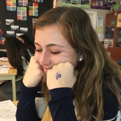 SabsCrying's profile picture. 