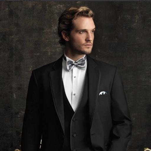 Tux City helps all men who need to deal with formal wear etiquette.
We are specialists on weddings, quinceañeras, proms and any social event that requires.