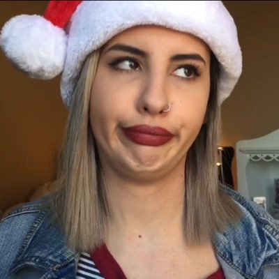 ThatFace_Bianca's profile picture. Bianca Ships Makes Funny Faces.