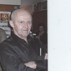 Retired Civil Engineer from the Wisconsin Dept. of Transportation and Online Marketer.