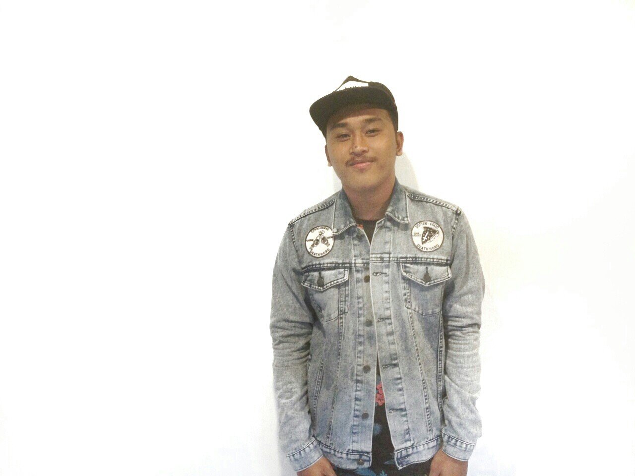 ariesumawan97's profile picture. 