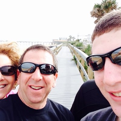 howierube's profile picture. 