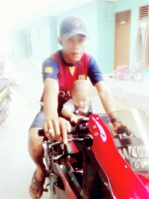 KelvinRizq's profile picture. selalu optimis